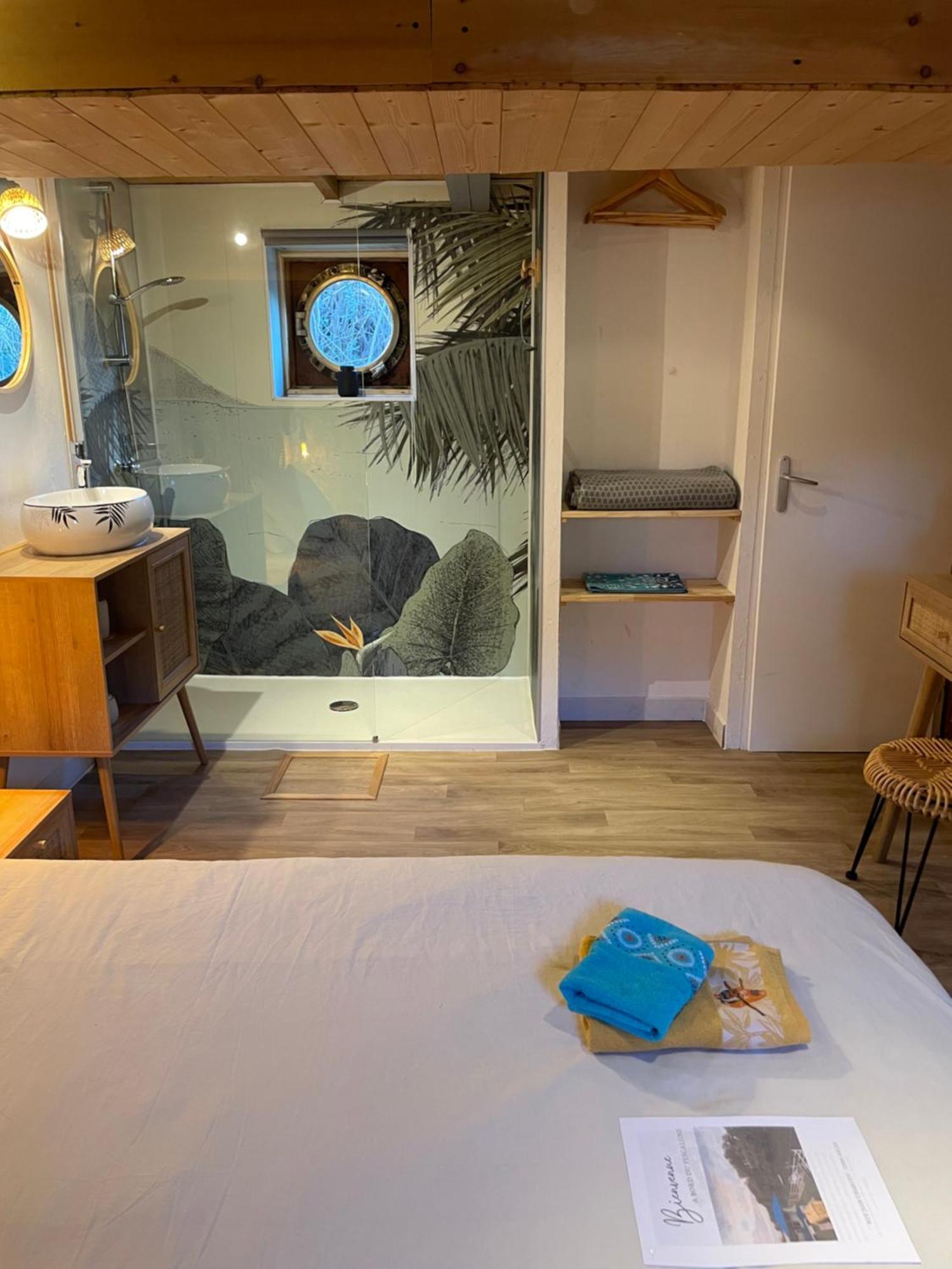 Péniche Le Pescalune - Chambre d'hôtes Arlés Exterior foto